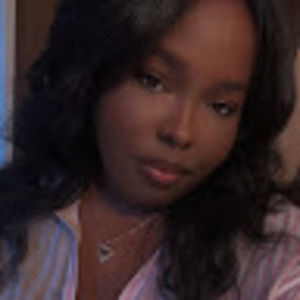 Meet your Posher, Laila